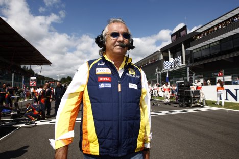 Briatore er klar i mælet: Det er direkte afpresning fra Piquet familien